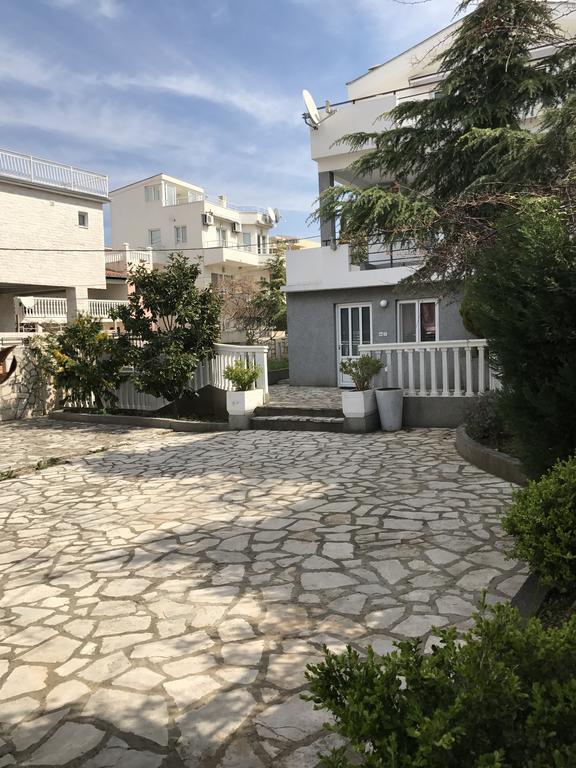 Villa Diana Utjeha Εξωτερικό φωτογραφία
