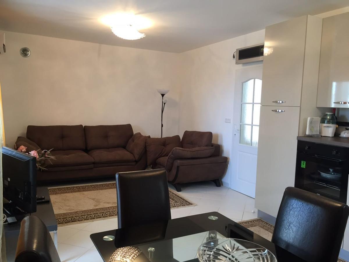 Villa Diana Utjeha Εξωτερικό φωτογραφία